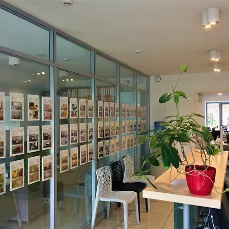 公寓式酒店 巴瑟纳伙伴宾馆 基輔